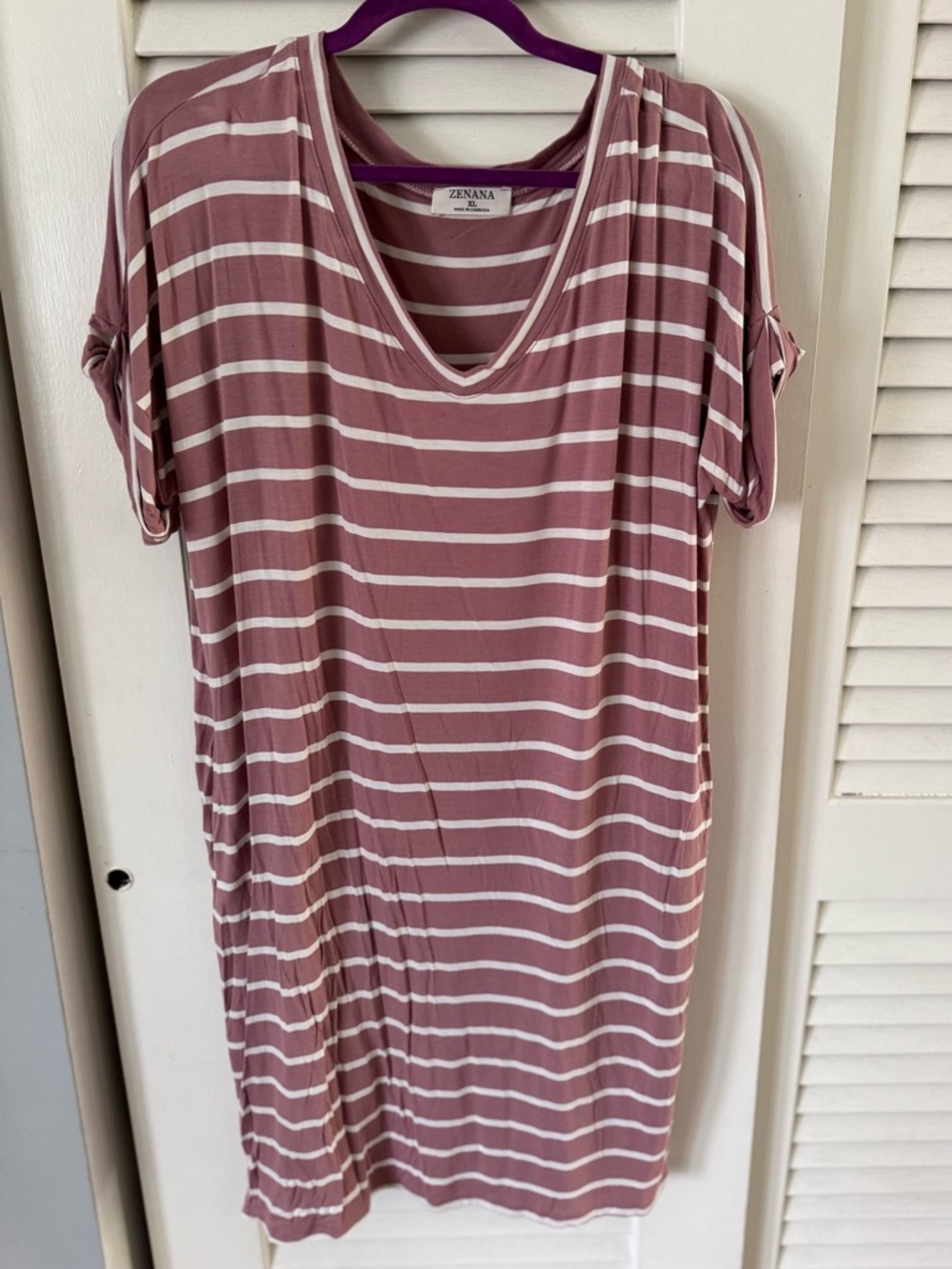 Zenana Mauve and White Striped V-Neck Tunic
